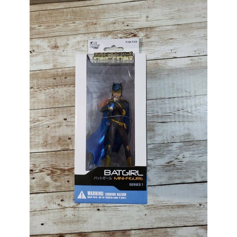 Ame-Comi Batgirl Series 1 - Mini Figure - New In Box